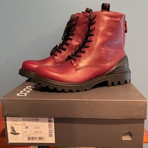 New Ecco Tredtray combat boots